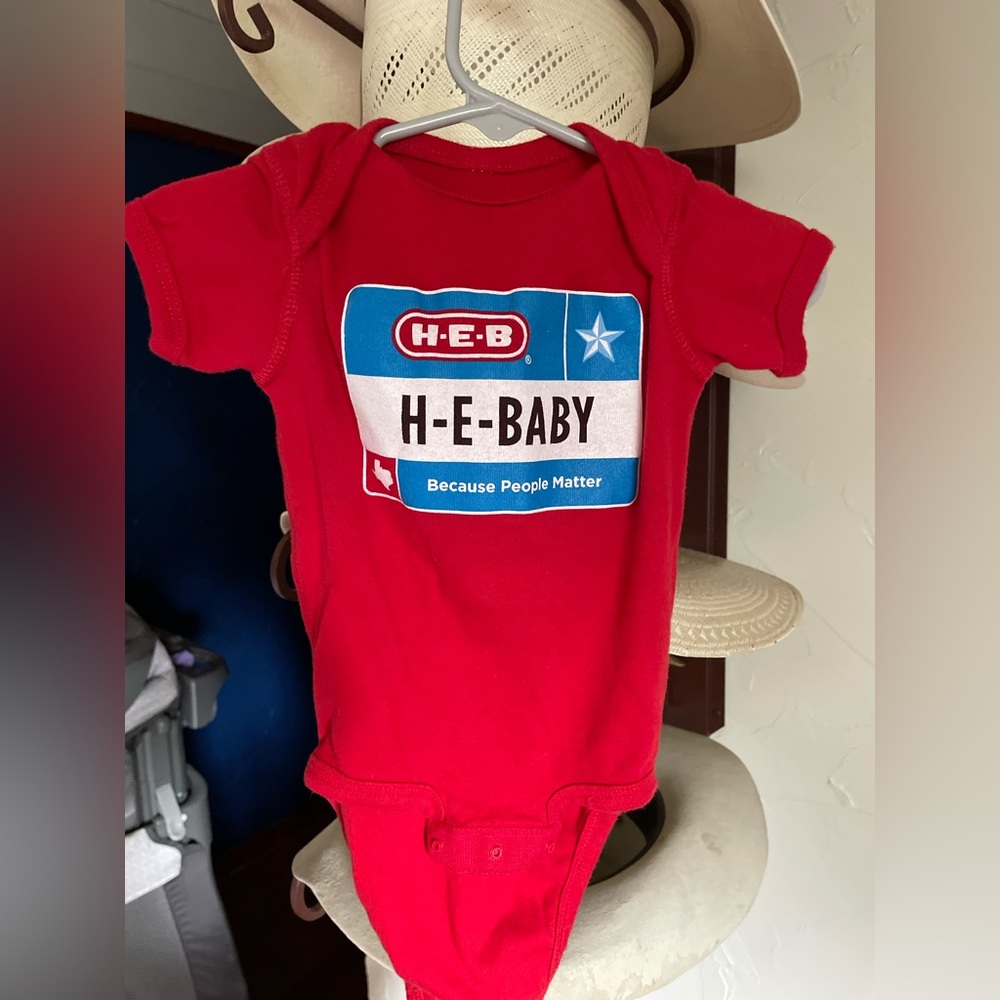HEB Baby 12 month Onsie